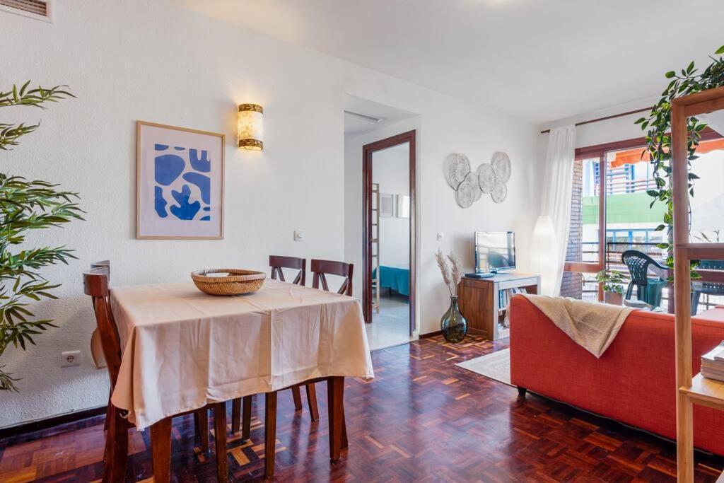 Central Beach Apartment With Free Parking And Pool Marbella Exterior foto